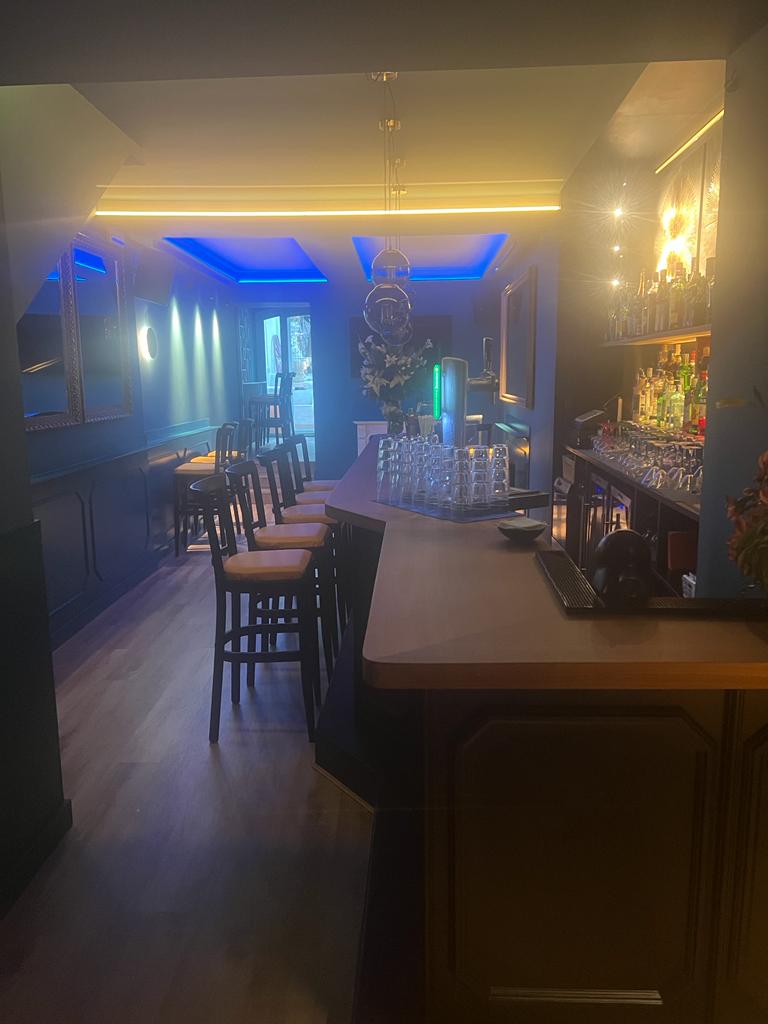 Interior bar Sitges